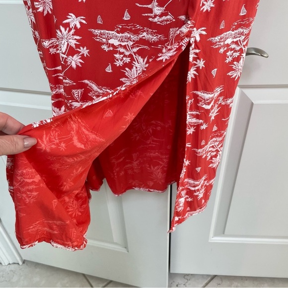 Old Navy Fit & Flare Tropical Print Lined Slit Adjustable Straps Maxi Dress - Picture 5 of 14